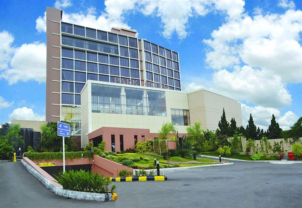 PRIME PARK Hotel Bandung Exterior foto
