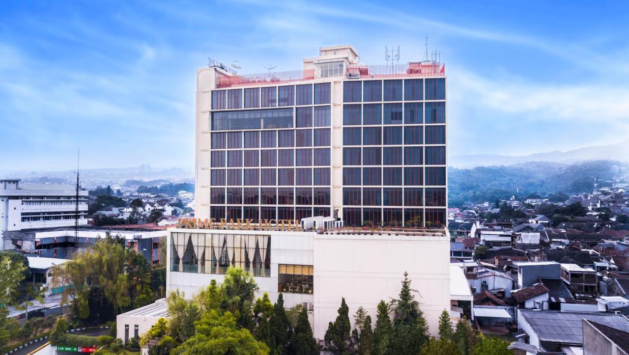PRIME PARK Hotel Bandung Exterior foto